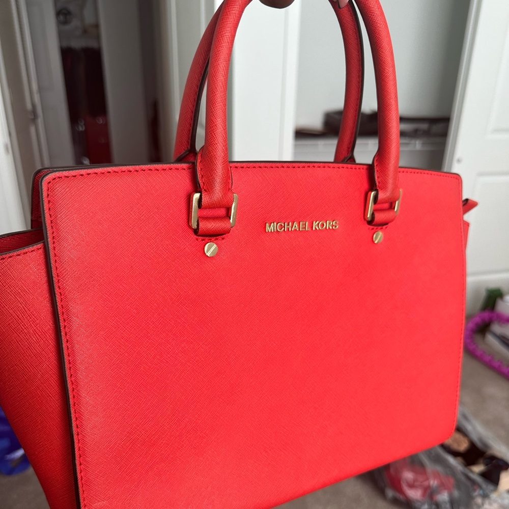 Michael Kors Selma Saffiano Satchel